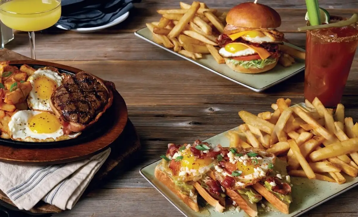 kelseys-brunch-feature-steelcitymagazine