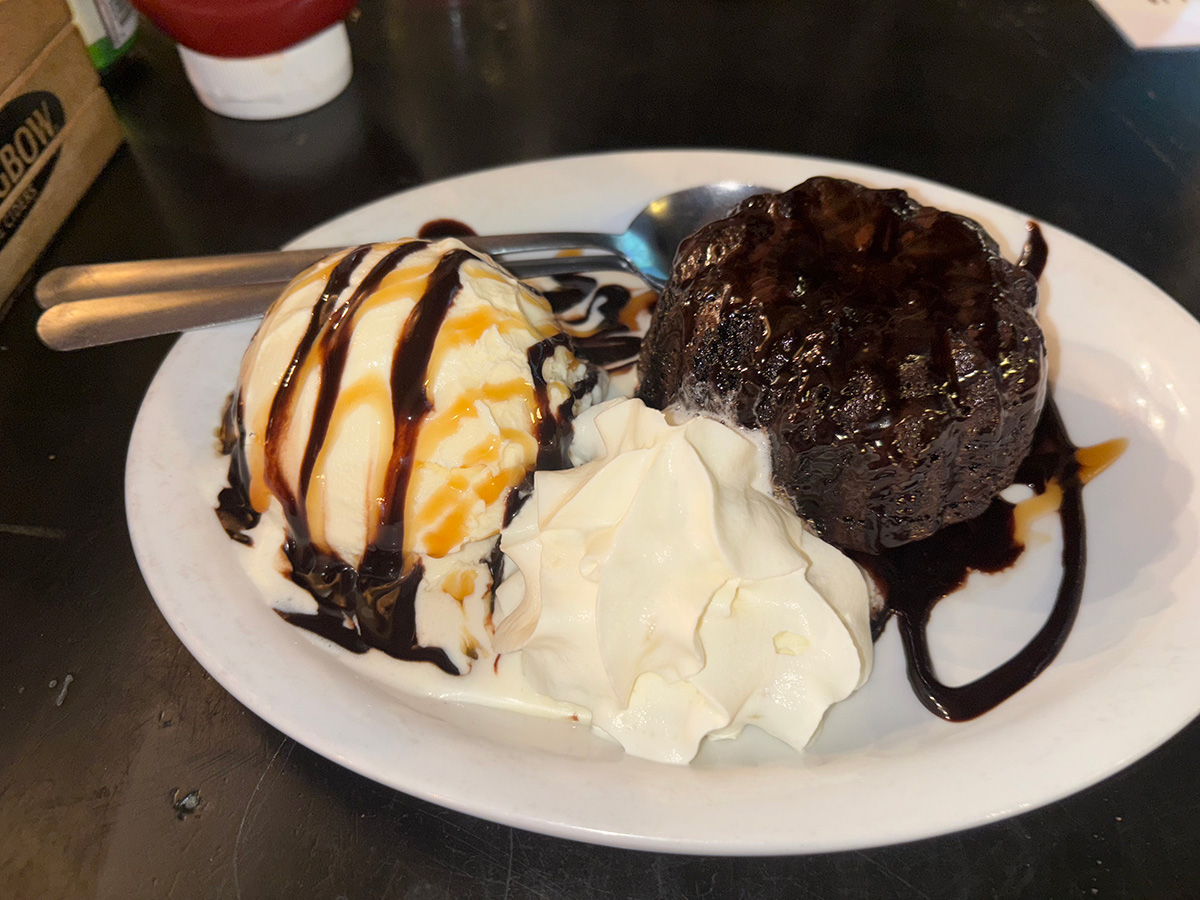 ye-old-squire-desserts